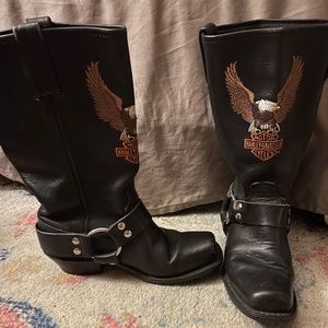 Vintage Harley Davidson leather embroidered boots - truly bad ass!